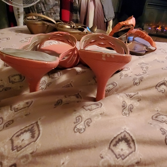 Heels - Picture 3 of 8